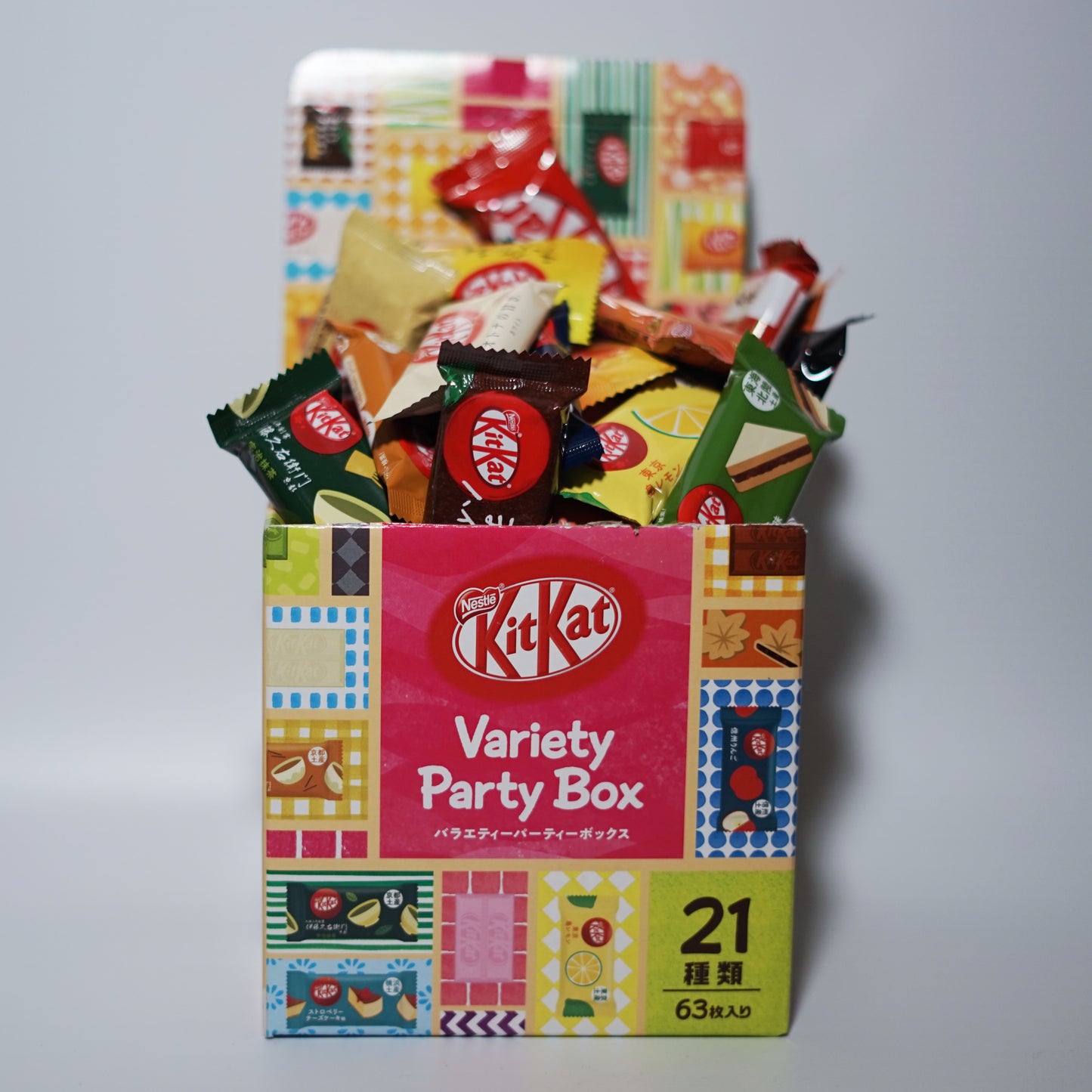 Expired - Nestle Japanese KitKat Variety Party Box Mini Bars 21 Flavours (63 Pcs)